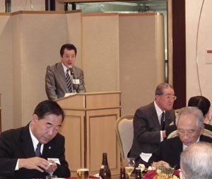 2011012001 写真提供: 日本赤十字社 東京都支部